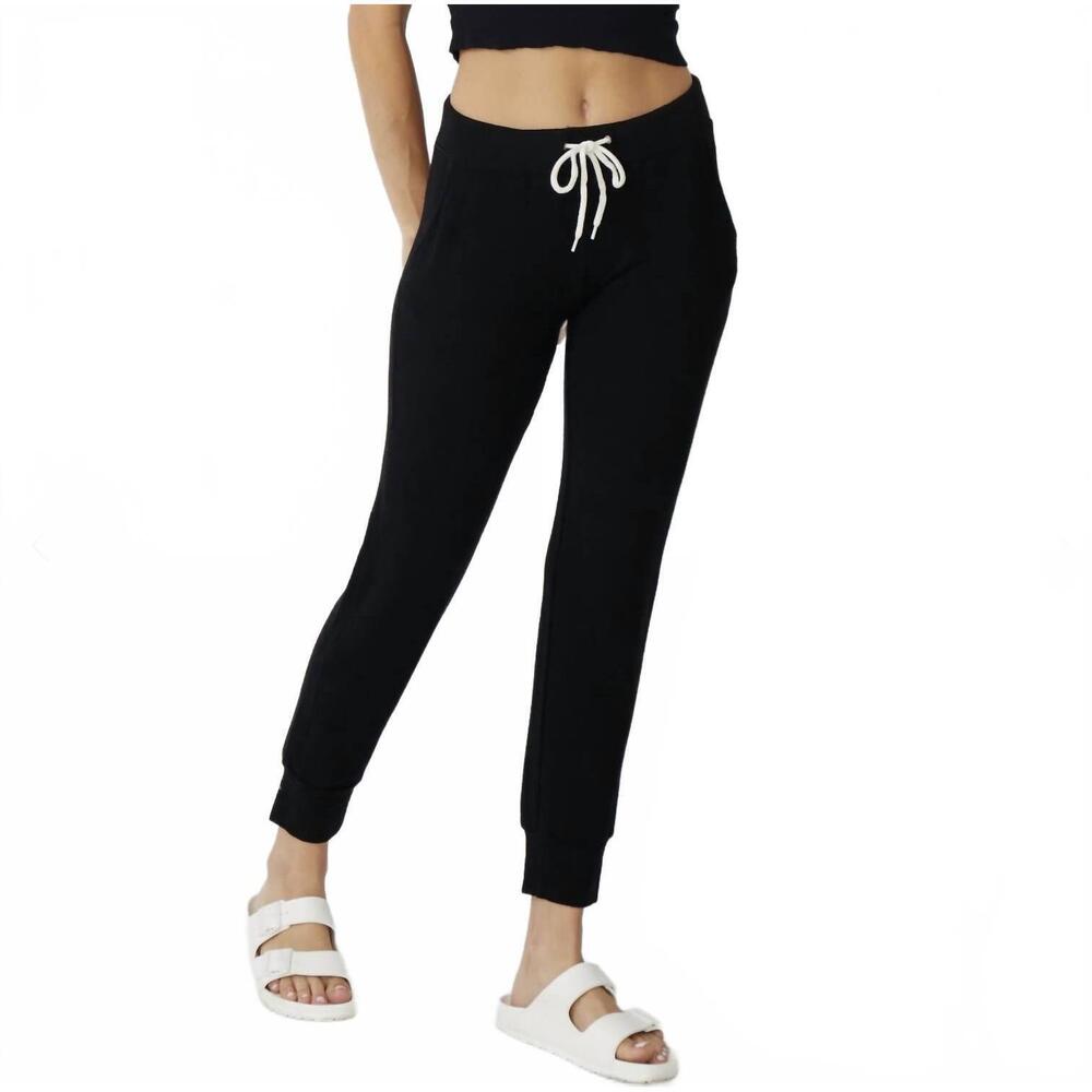NEW MONROW super soft sporty jogger in black